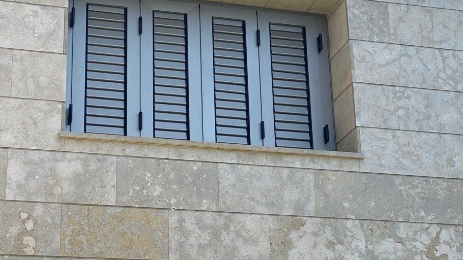 hsm exclusive mallorca persiana installation 08 25 010
